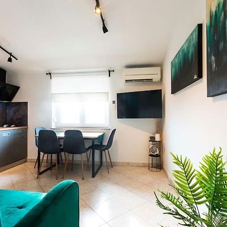 Apartman Smaragd Fažana Extérieur photo